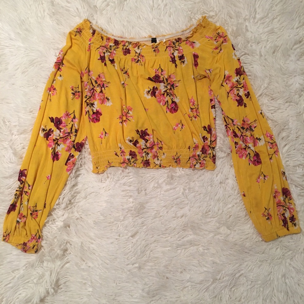COPY - Floral yellow crop top from H&M - Picture 1 of 7